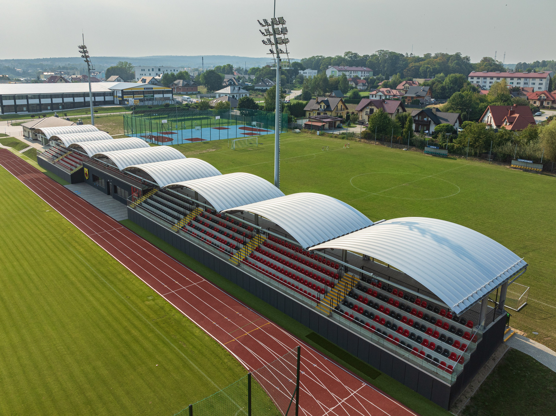 SL Spółka z o.o. - drzwi i bramy przeciwpożarowe, zabezpieczenia przeciwpożarowe, samonośne dachy łukowe